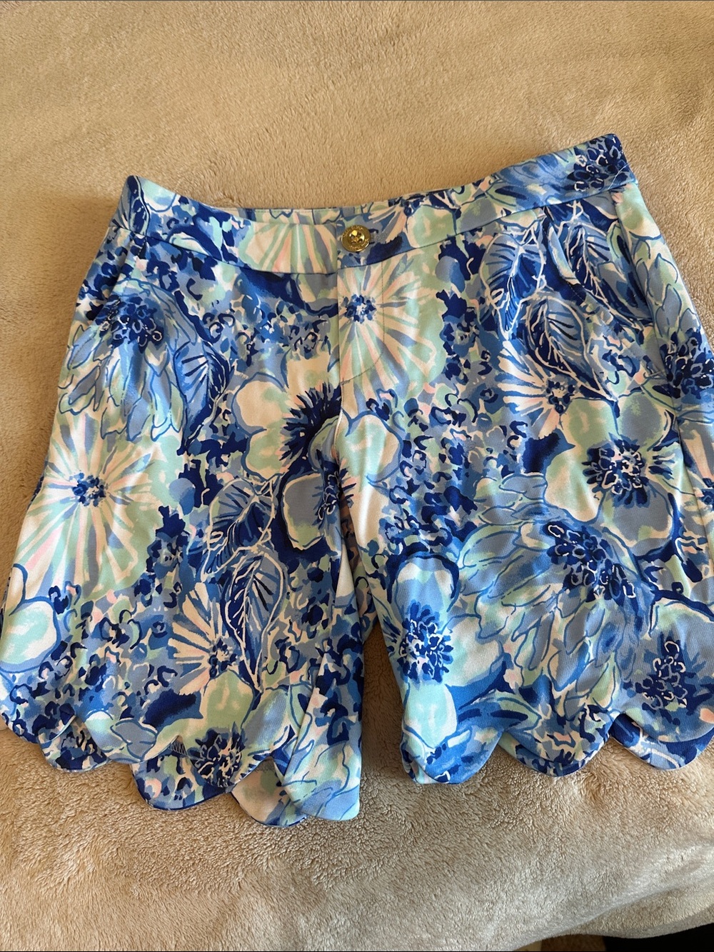 Lilly Pulitzer shorts size 00